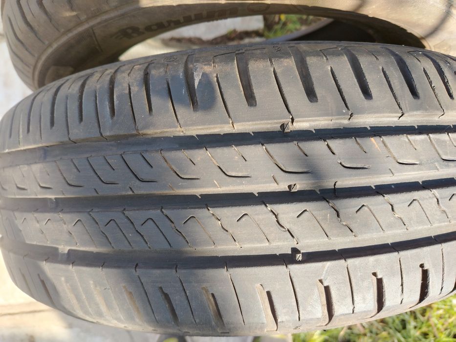 Гуми два броя 195/60/15