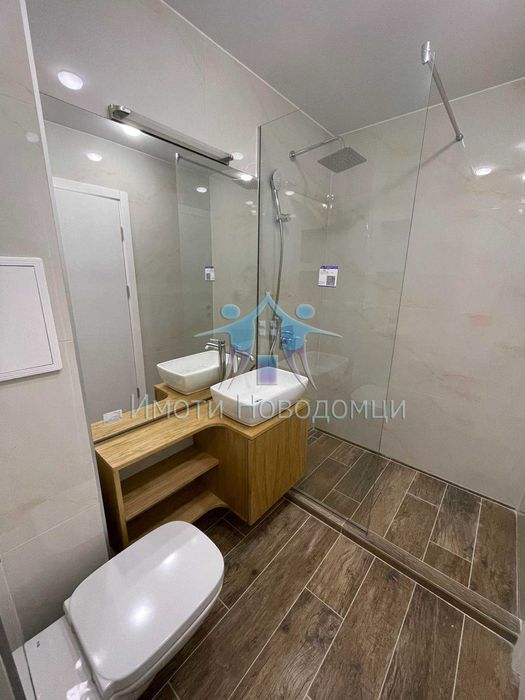 Продава се Многостаен апартамент в Шумен, 2-ри корпус - 133 кв.м за 1316 €/кв.м - Снимка #7