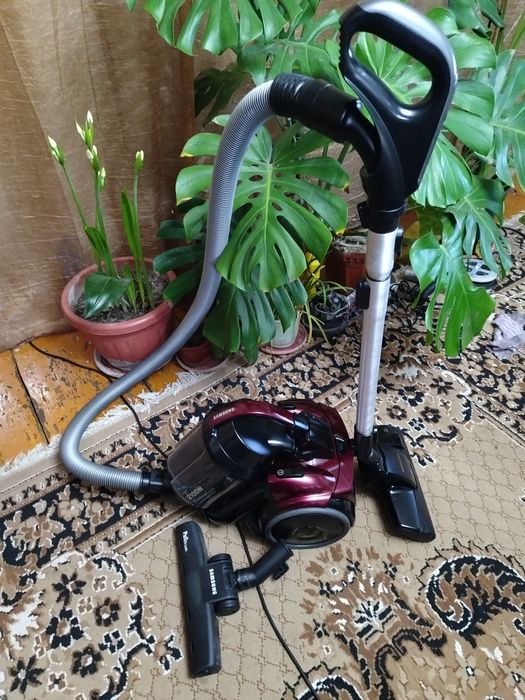 Самсунг на ручке управлением