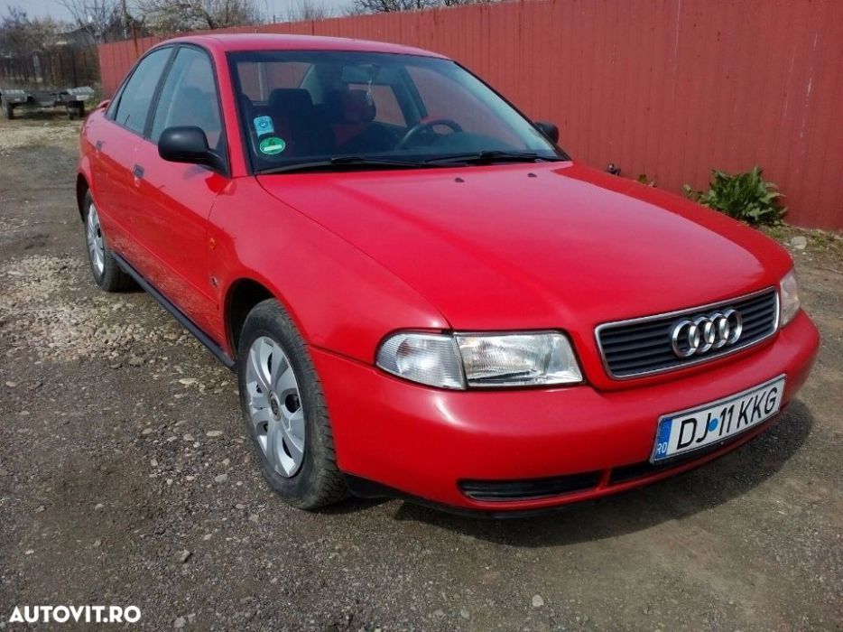 AUDI A4 1996 — imagine 2