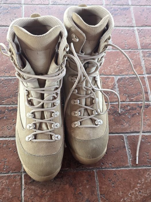 Bocanci pentru vânzare în stare foarte bună, impermeabili, i