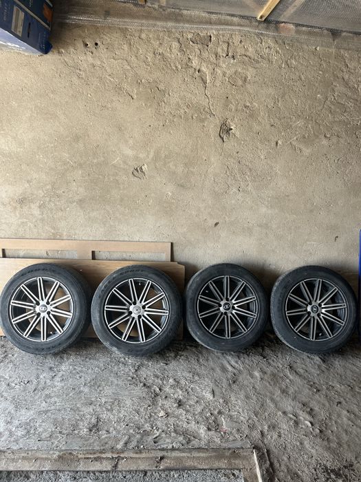 Продам диски с резиной R16