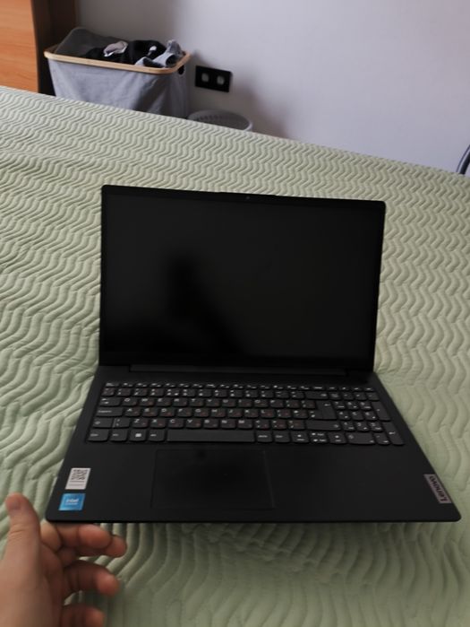 Продам Lenovo ноутбук