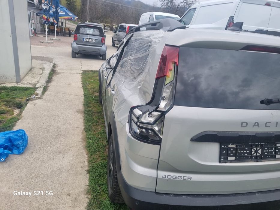 Vand Dacia Jogger Avariat