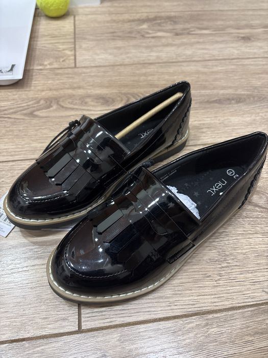 Продам туфли Next 34,5 размер