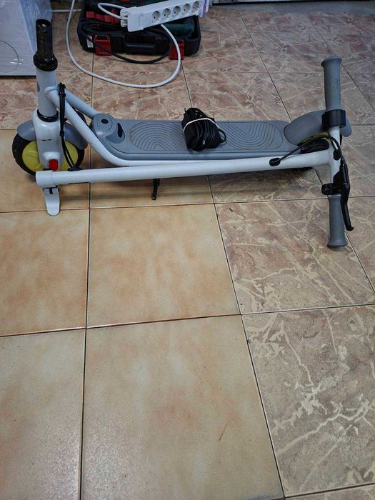 Електрически скутер SEGWAY КИК СКУТЕР ZING C10