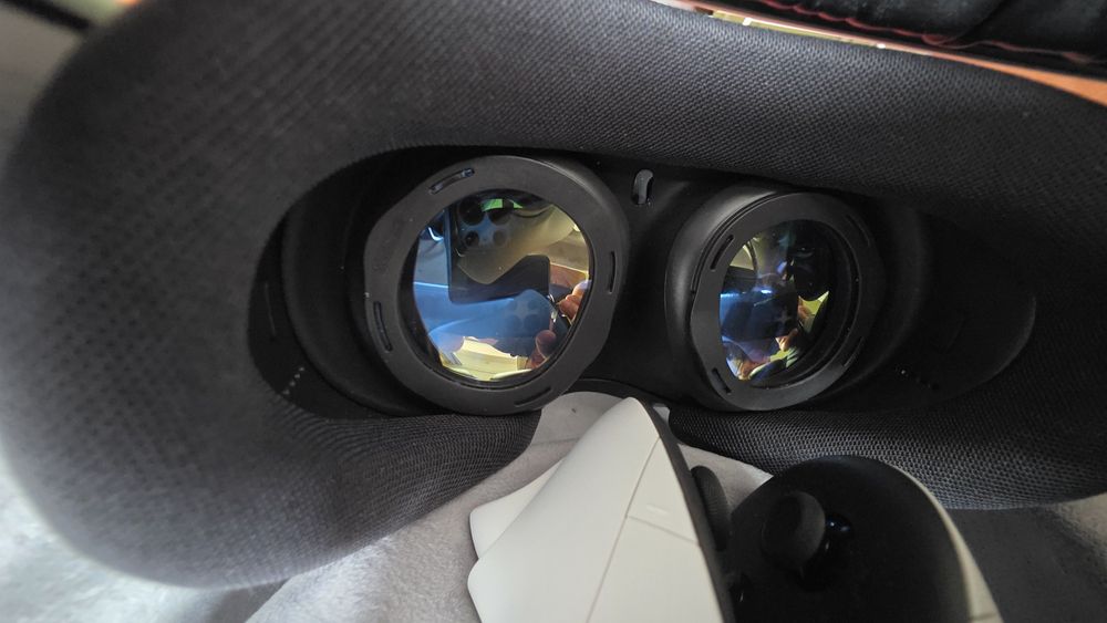 Meta Quest 3 512GB – Pachet Premium BoboVR S3 Pro – Ca Nou (achiziție eMAG 2025)