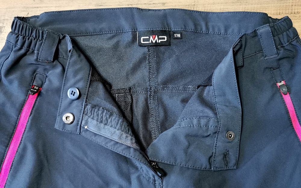 Pantaloni scurți de drumeție CMP (hiking, trekking)