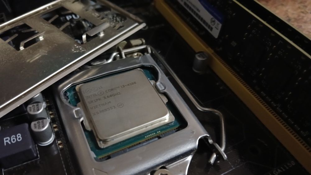 Материнская плата, Процессор