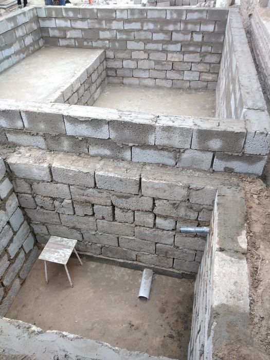 строительство бассейна димантаж