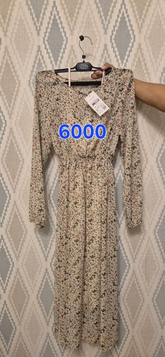 Продам платье 44 размера