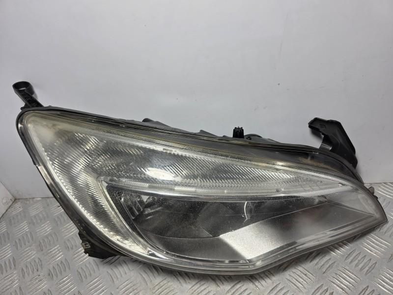 Far dreapta finitie crom pozitie bec Opel Astra J facelift