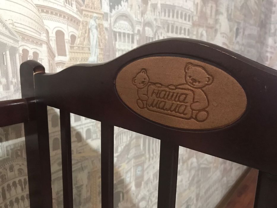 Манеш /кроватка для детей