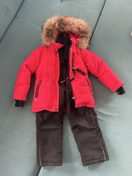 Продам лыжный костюм на девочку