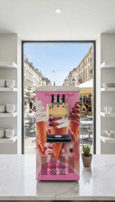 Фризер ва музлатгич сотилади