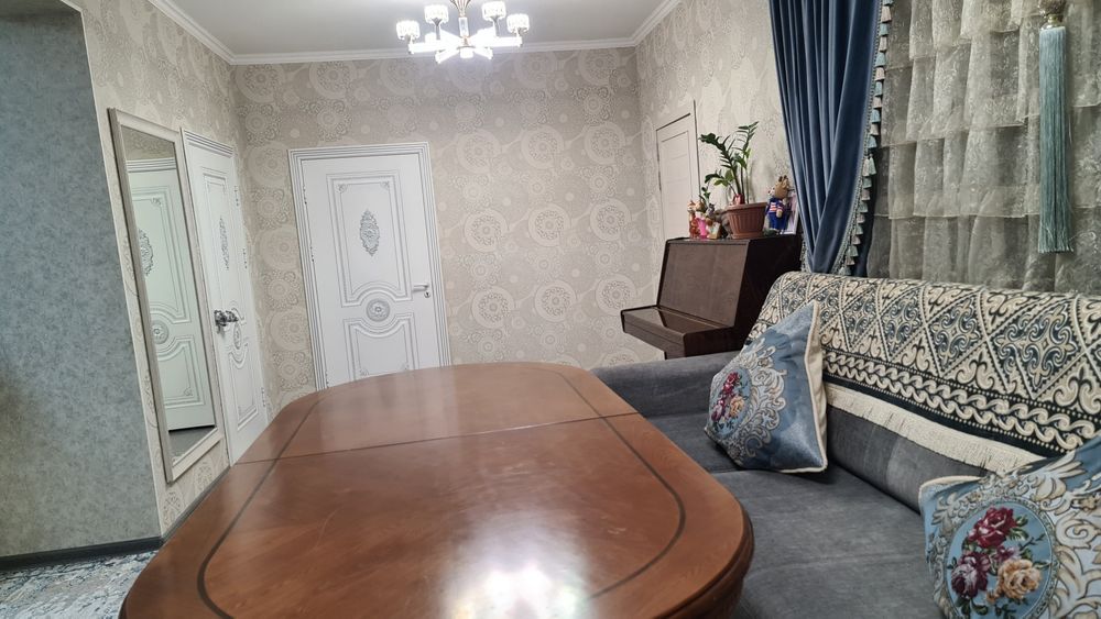 Стол гостинный 4,5 м