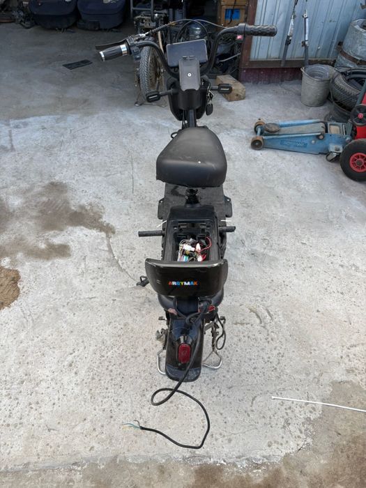 продам скутер в хорошем состоянии