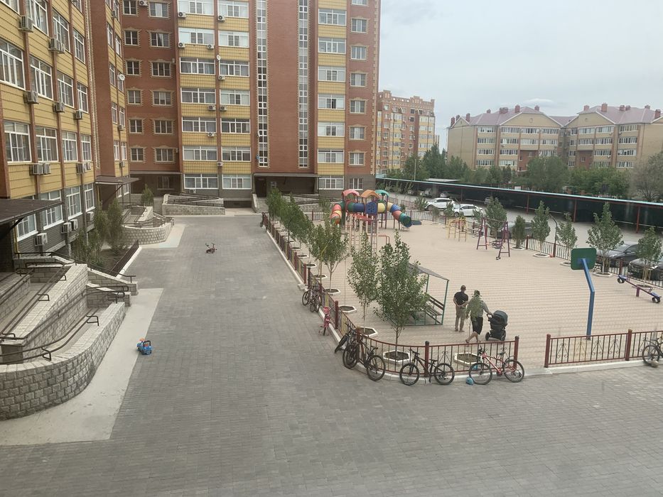 продам 4 ком квартиру 150 кв м в ремонтом
