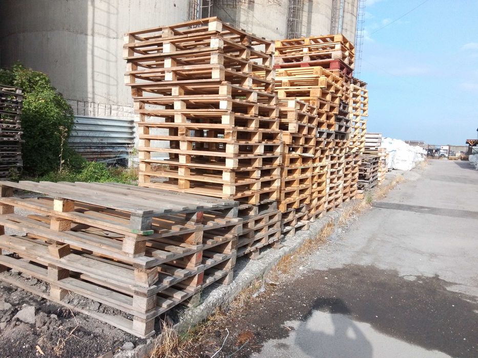 Продавам дървени скари