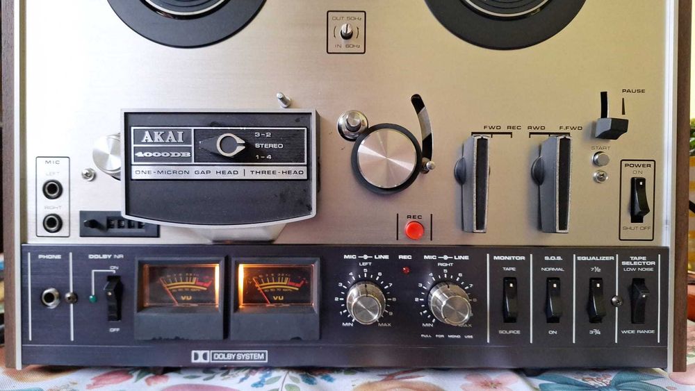 Magnetofon Akai 4000DB