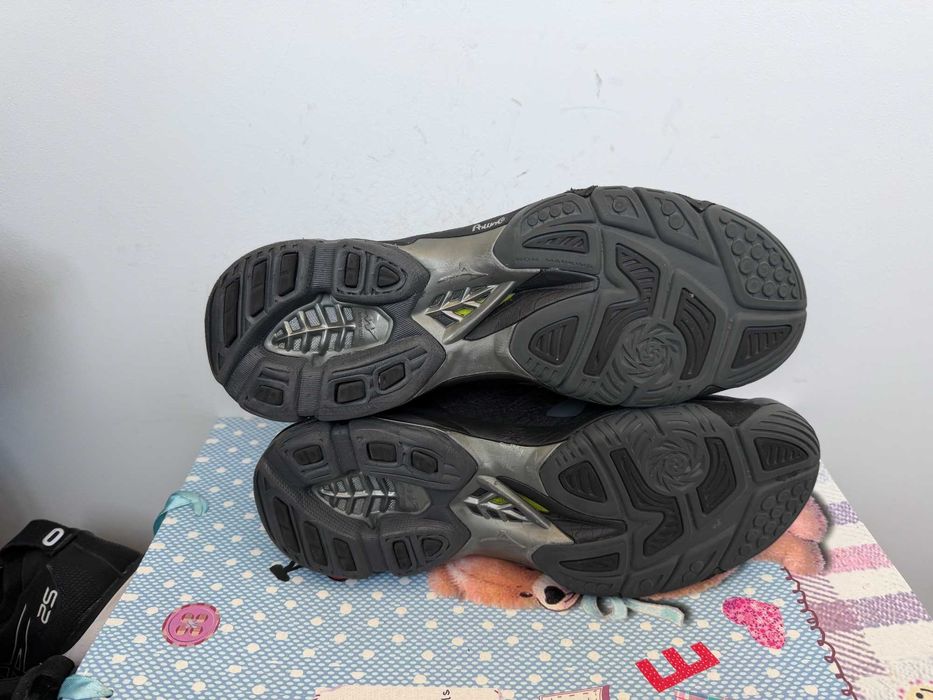 Mizuno Wave Lightning Z5''оригиналнимаратонки 44 номер