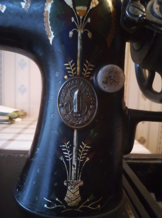 Швейная машина ручная