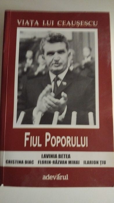 Lot cărți ezoterism Aura stainer Buddha Zen Gael

Am 4 loturi de carti din colectia personala, anii '90, toate in stare buna, nefumator.