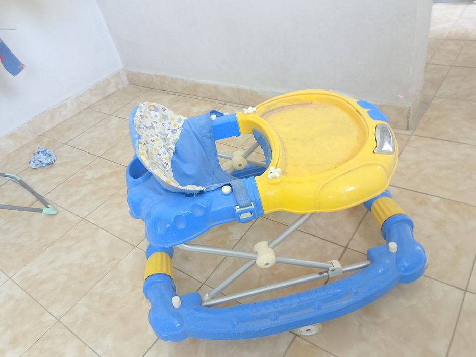 Ходунок2158dariàaa