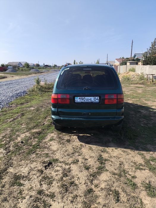 продам машину фолсвагин шаран