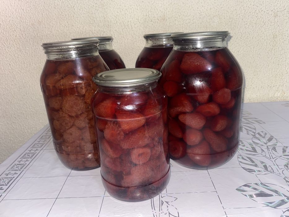 Варенье клубника