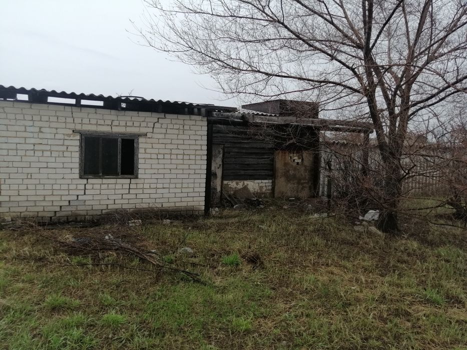 Продам две дачи .