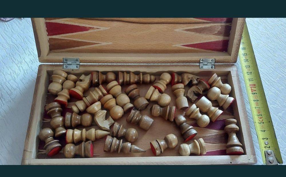 Joc de șah și table