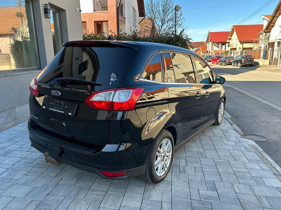Ford  Grand C-MAX 2.0TDCI Titanium