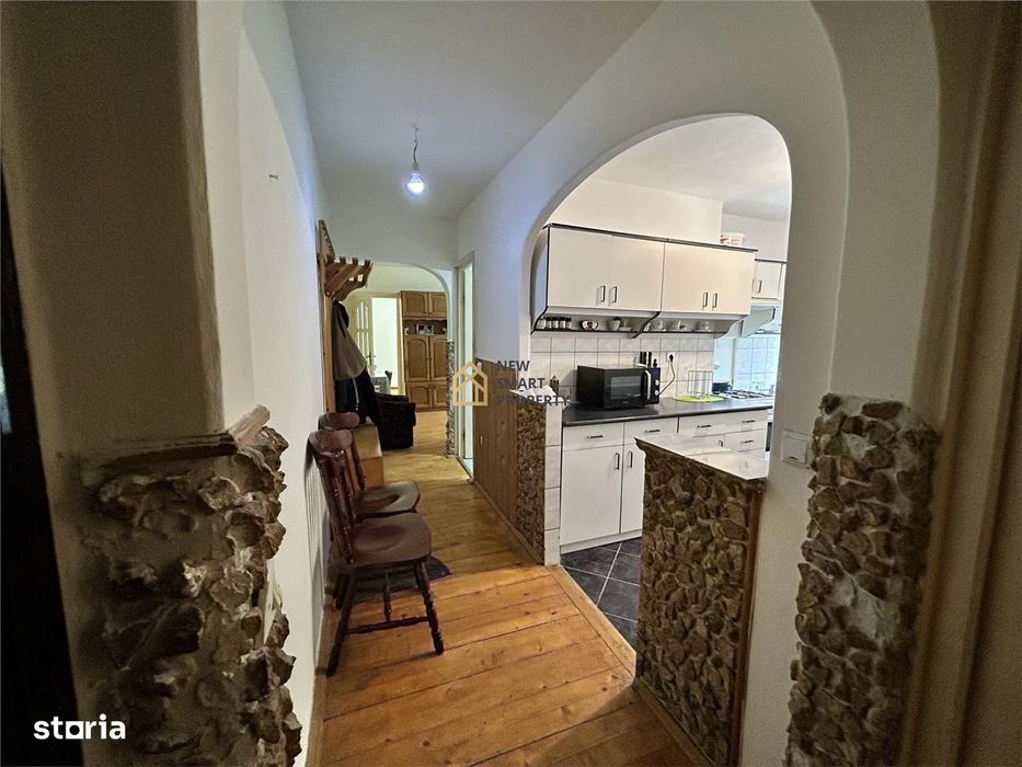 De vanzare apartament 3 camere Nufarul, etaj 1
