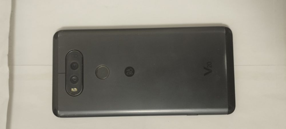 Продам телевизор LG V20