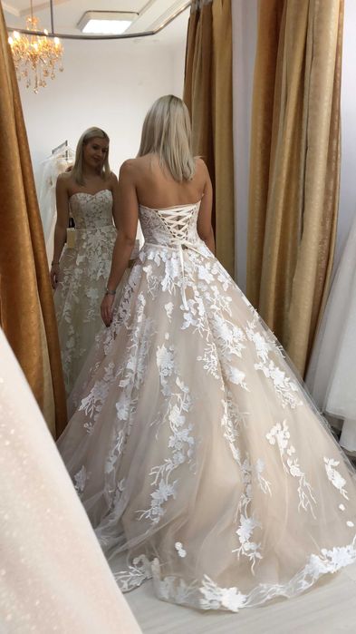 Rochie de mireasă creație Elena Morar