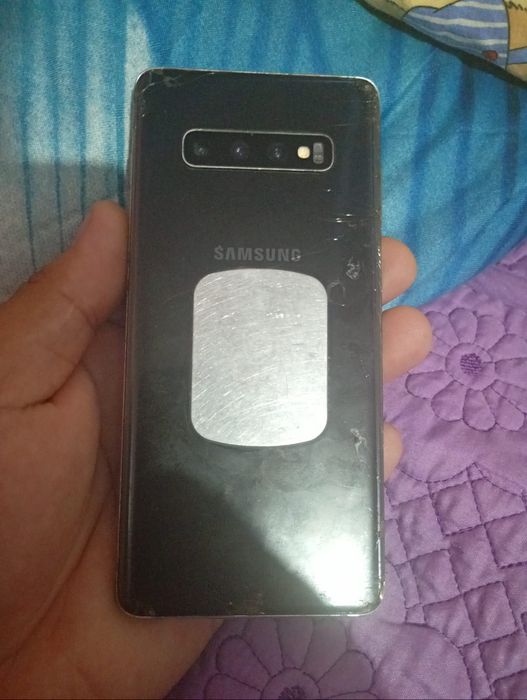 Samsung s10 plus .Petru piese