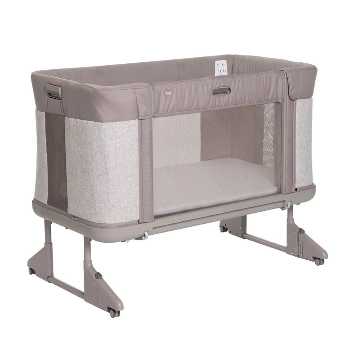 Приставная кроватка Chicco Next2Me Forever (Almond) с гаратнией.