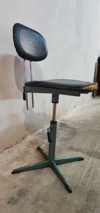 Столче винтидж,индустриално,антика