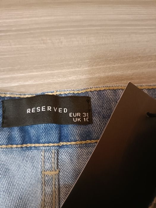 Blugi scurți fete , măr.38 Reserved