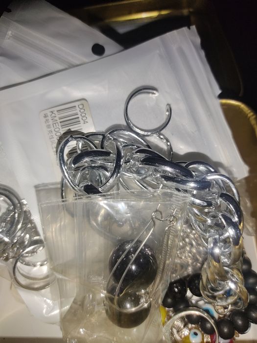 Продам браслеты из кожи