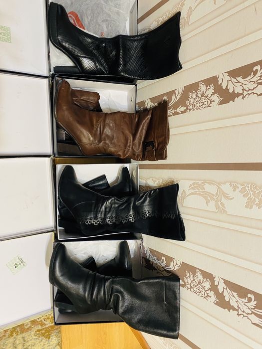 Женские сапоги