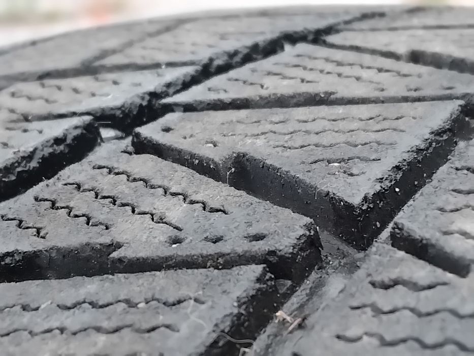 Гуми 265 60 18 Бриджистоун Bridgestone 4 броя - нов внос. Не са нови!