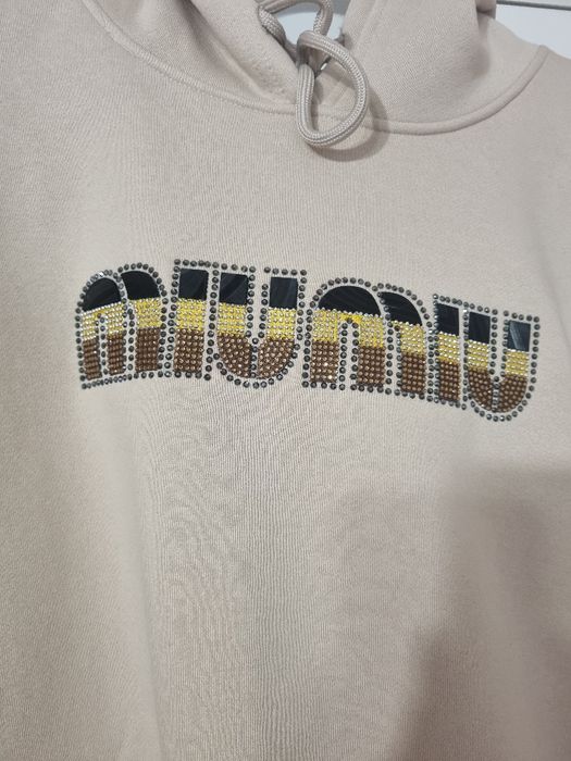 Комплект в цвят екрю, Djofra