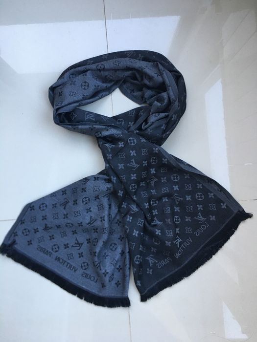 Esarfe Gucci / Burberry / Louis Vuitton