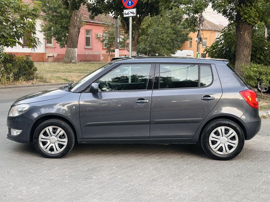 SKODA Fabia 2010 — imagine 5