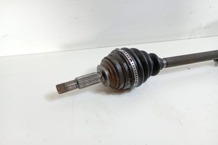 Planetara dreapta  1.5 dci Dacia Logan prima generatie