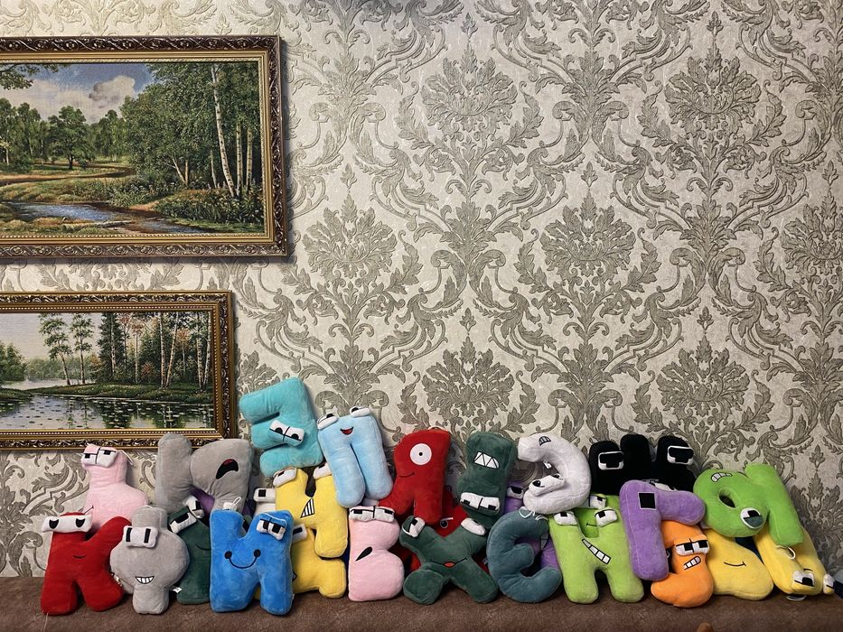 Игрушки буквы мягкие