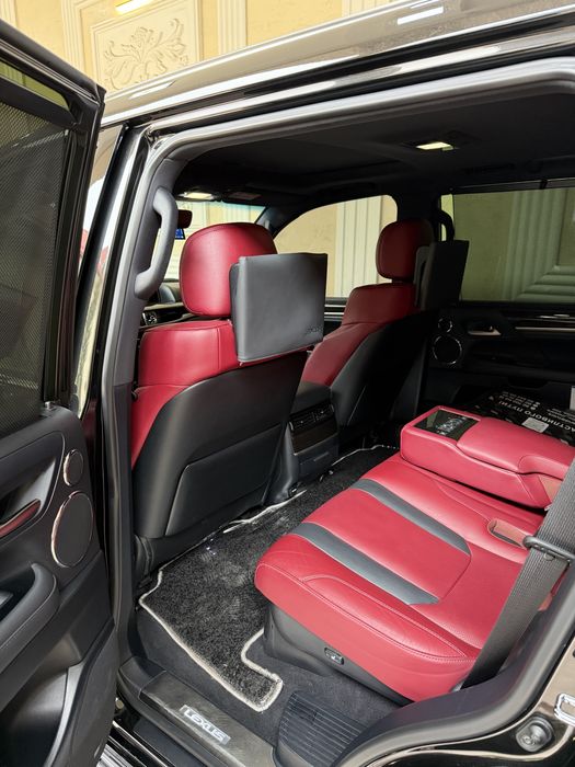 Lexus LX570 Super Sport