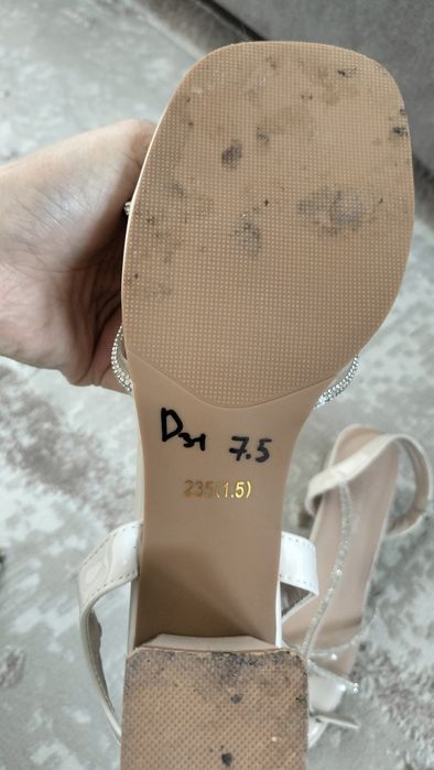 Барлық заттар арзан бағада